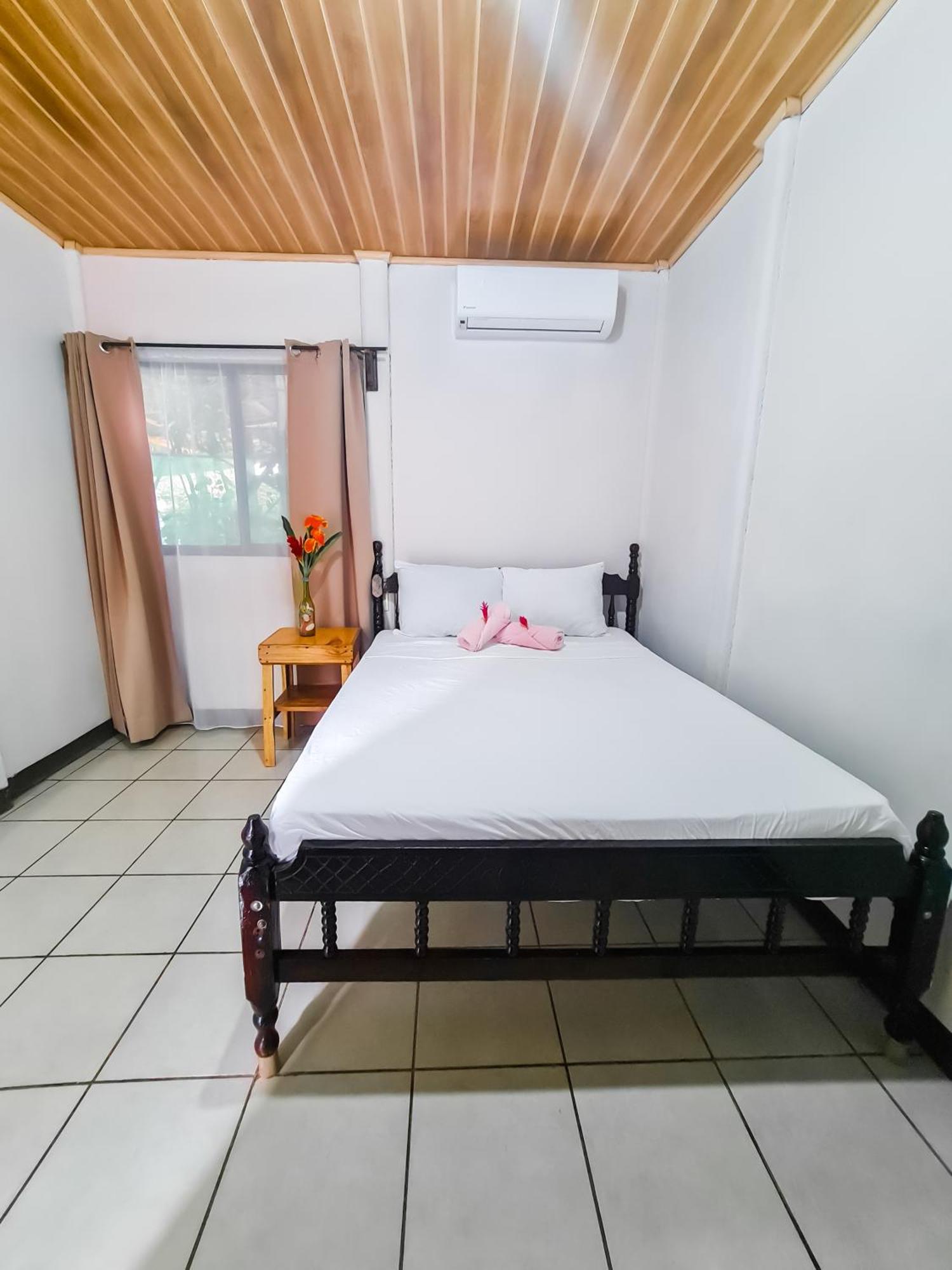 Hospedaje Combi Dream Bird Apartment Playas del Coco Екстериор снимка